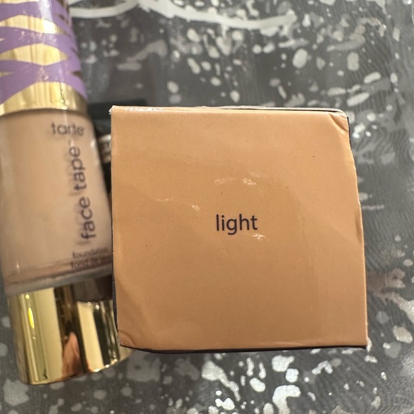 Tarte Face Tape Foundation and makeup bundle - Picture 2 of 4